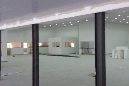 Como garantir segurança em um reforço metálico para construções civis