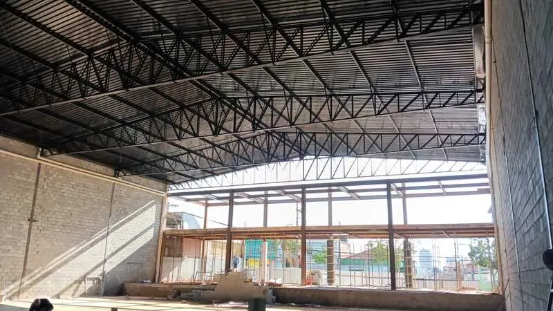 Metalbras: empresa de construção de cobretura de galpões em SP